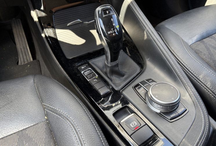 BMW X1 Xline Sdrive DKG7 * Caméra * Siège chauffant Electrique * Hayon Electrique * HUD