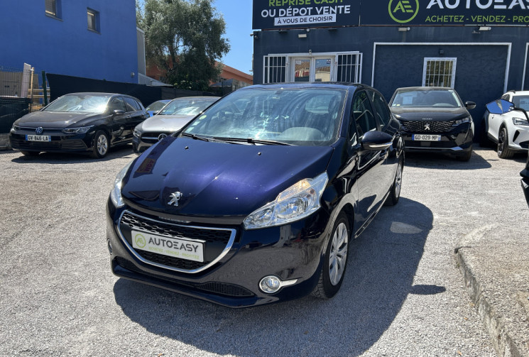 Peugeot 208 1.2 VTI 82 Ch ACTIVE ETG5 5 Portes * RADARS ARR *