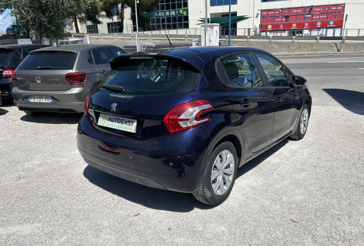 Peugeot 208 1.2 VTI 82 Ch ACTIVE ETG5 5 Portes * RADARS ARR *
