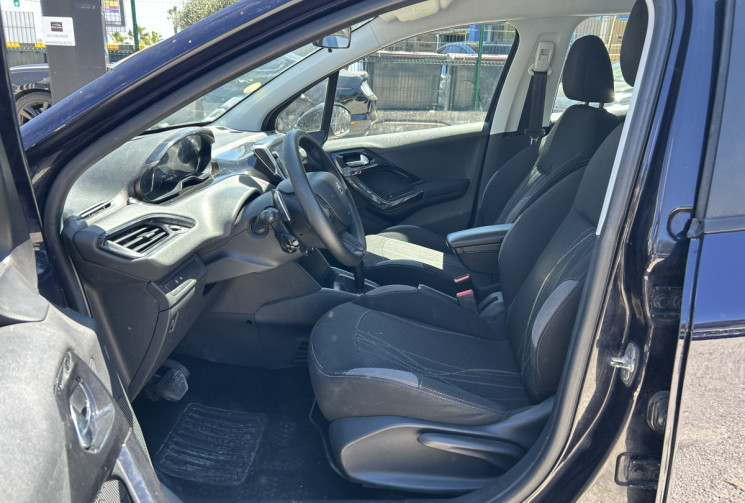 Peugeot 208 1.2 VTI 82 Ch ACTIVE ETG5 5 Portes * RADARS ARR *