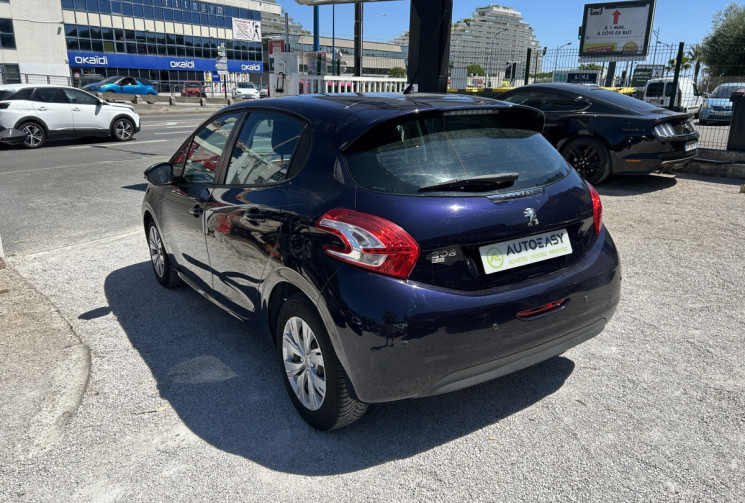Peugeot 208 1.2 VTI 82 Ch ACTIVE ETG5 5 Portes * RADARS ARR *
