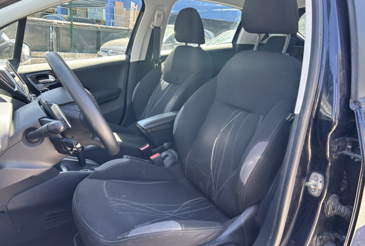 Peugeot 208 1.2 VTI 82 Ch ACTIVE ETG5 5 Portes * RADARS ARR *