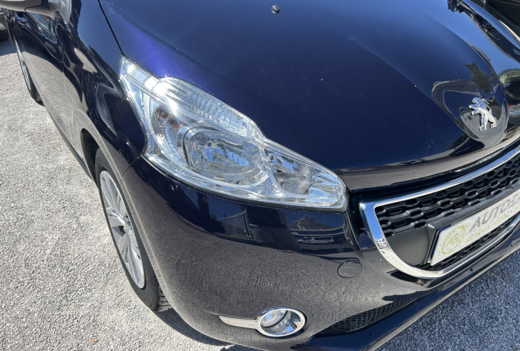Peugeot 208 1.2 VTI 82 Ch ACTIVE ETG5 5 Portes * RADARS ARR *