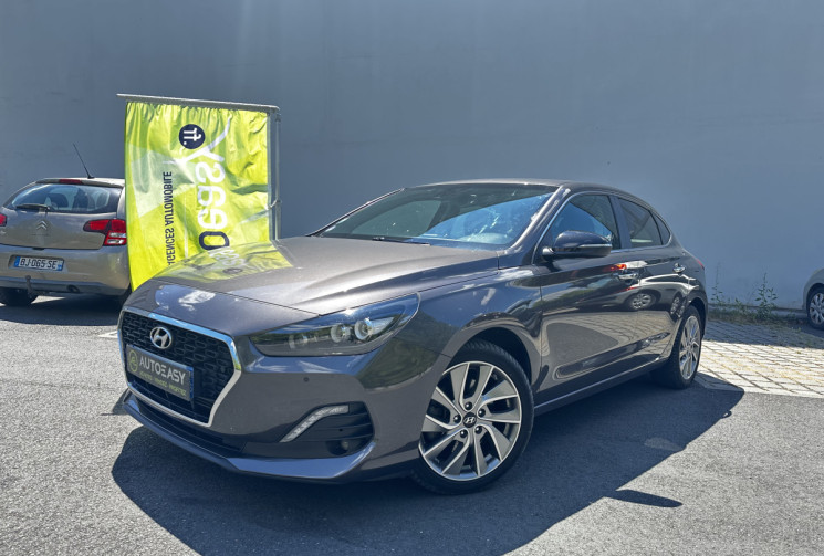 Hyundai i30 Fastback 1.4 T-GDi 140 cv Créative Excellent état