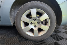 Peugeot 5008  1.6 THP 16v Allure 5pl