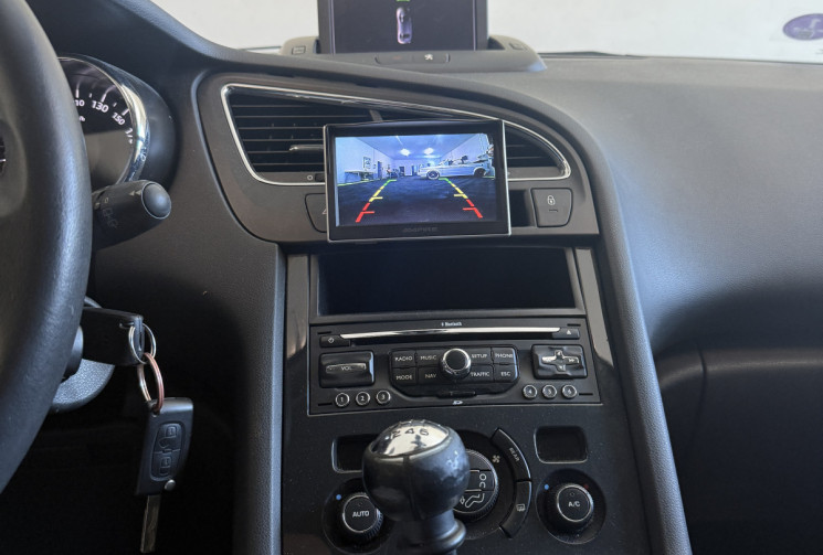 Peugeot 5008  1.6 THP 16v Allure 5pl