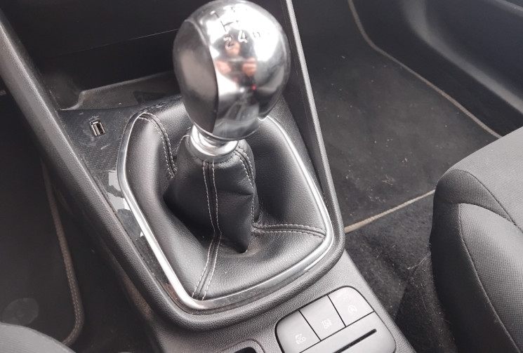 Ford Fiesta  1.0 EcoBoost - 100 ST-Line - SUIVI COMPLET FORD -PREMIERE MAIN