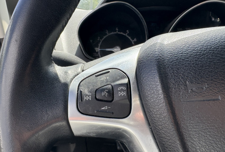 Ford Ecosport  1.0 SCTi EcoBoost 125 cv TITANIUM