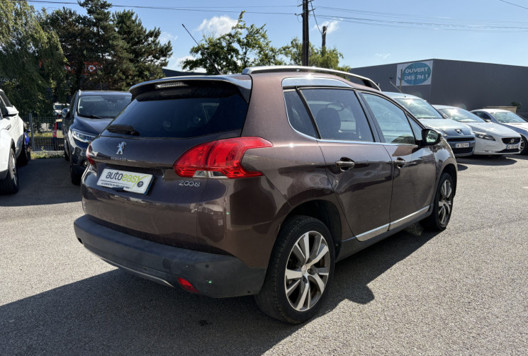 Peugeot 2008  1.6 BlueHDi 120 CV FELINE 
