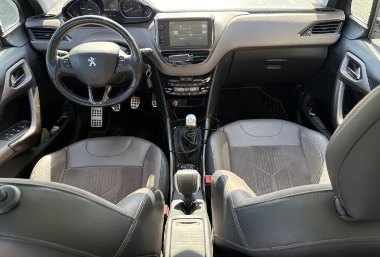 Peugeot 2008  1.6 BlueHDi 120 CV FELINE 