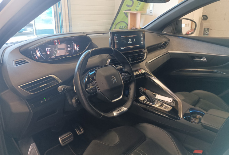 Peugeot 5008 II Phase 2 (P87) 7 Places 1.5 BlueHDi EAT8 S&S 130 cv Boîte auto GT PACK
