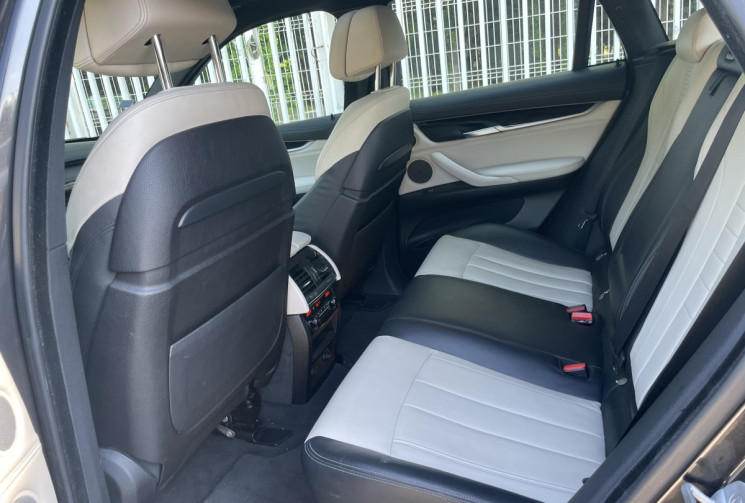 BMW X6 30d xDrive 258 Exclusive F16 * Français / Sièges chauffants / Harman Kardon / Volant M