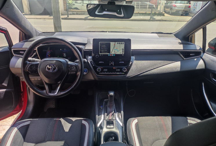 Toyota COROLLA TOURING SPT / GR Sport MY22 / SUIVI TOYOTA / GARANTIE 2032  ou 185 000km