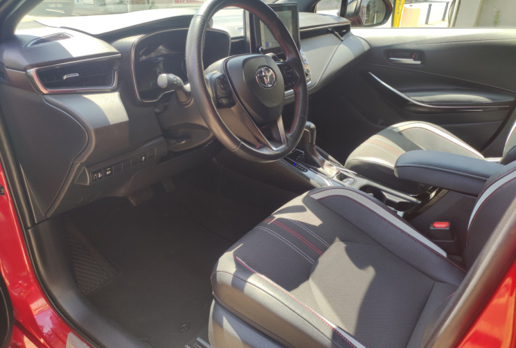 Toyota COROLLA TOURING SPT / GR Sport MY22 / SUIVI TOYOTA / GARANTIE 2032  ou 185 000km