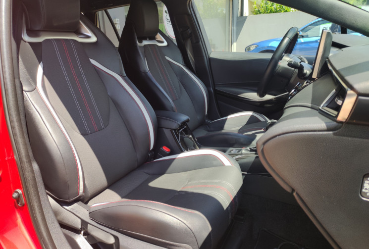Toyota COROLLA TOURING SPT / GR Sport MY22 / SUIVI TOYOTA / GARANTIE 2032  ou 185 000km