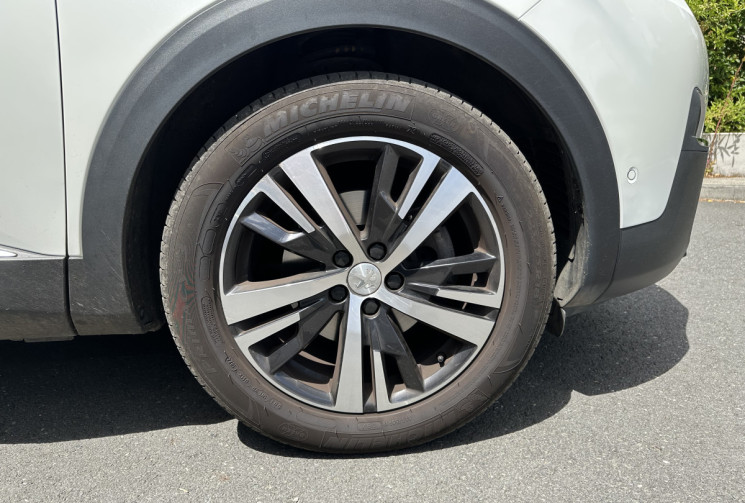 Peugeot 3008 1.5 BlueHDi 130 GT Line EAT8 Toit ouvrant