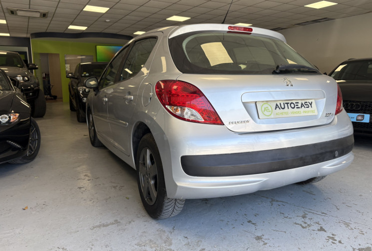 Peugeot 207+ 1.4 HDI 