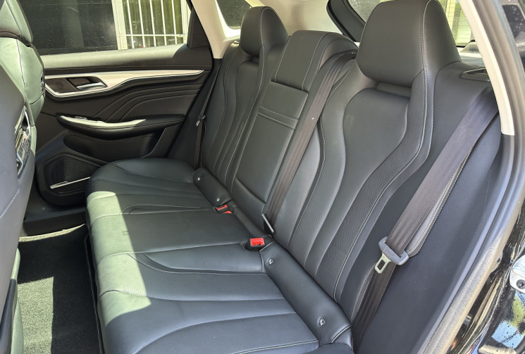 MG Marvel R EV 180 LUXURY 2WD 70KWh * GARANTIE 08/2029 OU 150000 KM * ENTRETIEN MG