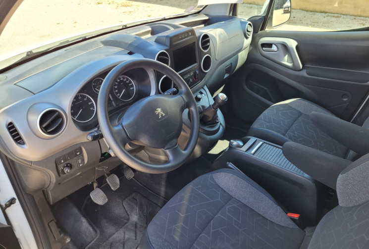 Peugeot PARTNER TEPEE 1.2 PURETECH 110 S&S STYLE