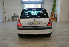 Renault Clio II 5 Portes Phase 2 1.2 i 16V 75 cv