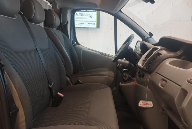 Opel VIVARO  Phase 2 2.0 CDTI 16V Fourgon court 90 cv *AMENAGE*