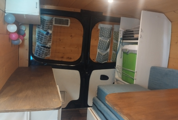 Opel VIVARO  Phase 2 2.0 CDTI 16V Fourgon court 90 cv *AMENAGE*