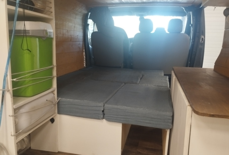 Opel VIVARO  Phase 2 2.0 CDTI 16V Fourgon court 90 cv *AMENAGE*