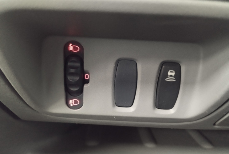 Opel VIVARO  Phase 2 2.0 CDTI 16V Fourgon court 90 cv *AMENAGE*