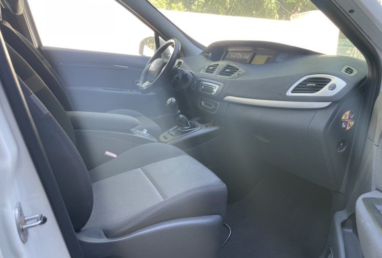 Renault Scénic 1.5 DCI 110 Limited * GPS / Radars / Clim auto / JA 17