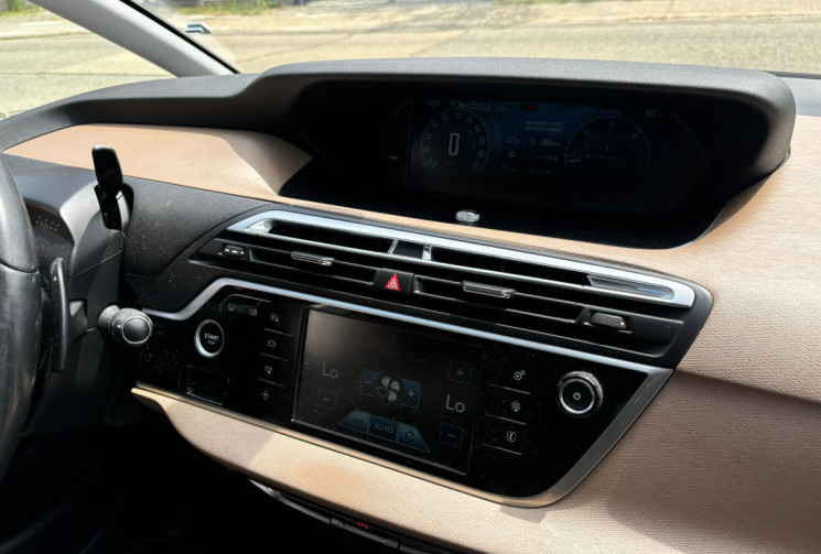 Citroën Grand C4 Picasso II 1.6 E-HDi 115 EXCLUSIVE ETG6 7 PLACES - CUIR / CAMERA