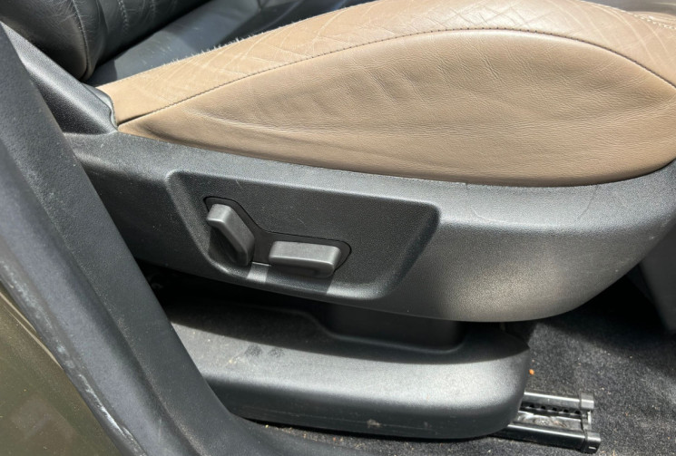 Citroën Grand C4 Picasso II 1.6 E-HDi 115 EXCLUSIVE ETG6 7 PLACES - CUIR / CAMERA