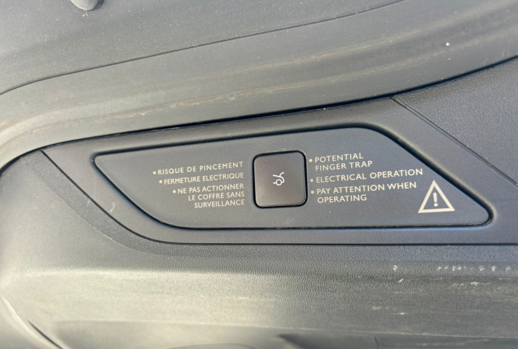 Citroën Grand C4 Picasso II 1.6 E-HDi 115 EXCLUSIVE ETG6 7 PLACES - CUIR / CAMERA