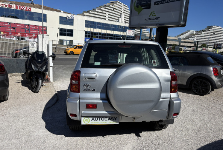Toyota RAV4 II 2.0 115 CH D 4WD 4X4