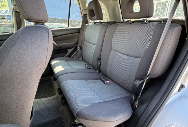 Toyota RAV4 II 2.0 115 CH D 4WD 4X4
