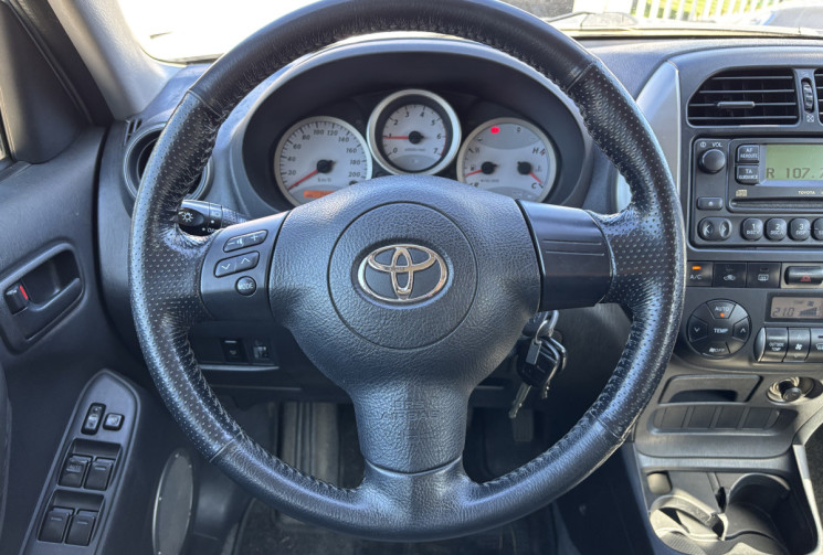 Toyota RAV4 II 2.0 115 CH D 4WD 4X4