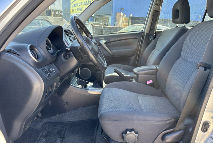 Toyota RAV4 II 2.0 115 CH D 4WD 4X4
