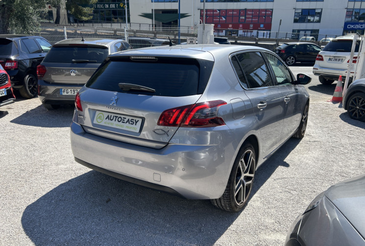 Peugeot 308  II (2) 1.5 BLUEHDI 130 Ch ALLURE * CARPLAY * GPS * RADAR ARR / AV