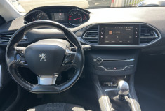 Peugeot 308  II (2) 1.5 BLUEHDI 130 Ch ALLURE * CARPLAY * GPS * RADAR ARR / AV