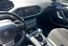 Peugeot 308  II (2) 1.5 BLUEHDI 130 Ch ALLURE * CARPLAY * GPS * RADAR ARR / AV