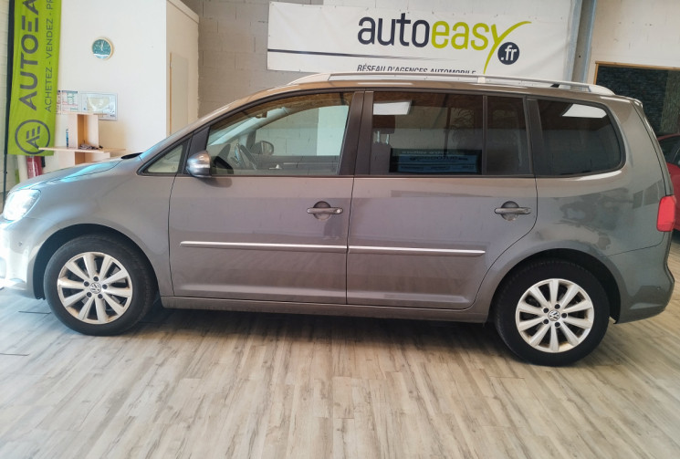 Volkswagen Touran  2.0 TDI 16V  DSG6 140 cv CARAT  **7PLACES + TOIT OUVRANT PANORAMIQUE ****