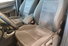 Volkswagen Touran  2.0 TDI 16V  DSG6 140 cv CARAT  **7PLACES + TOIT OUVRANT PANORAMIQUE ****