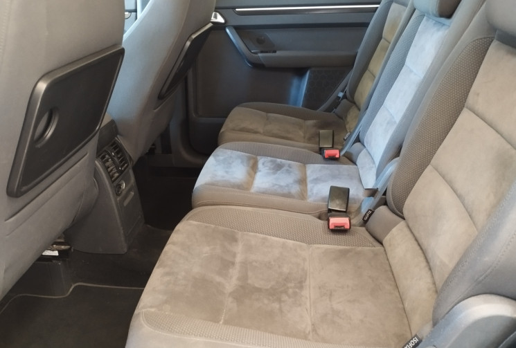 Volkswagen Touran  2.0 TDI 16V  DSG6 140 cv CUP  **7PLACES + TOIT OUVRANT PANORAMIQUE ****