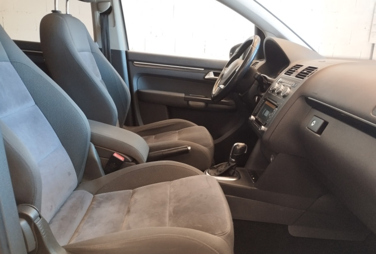 Volkswagen Touran  2.0 TDI 16V  DSG6 140 cv CARAT  **7PLACES + TOIT OUVRANT PANORAMIQUE ****