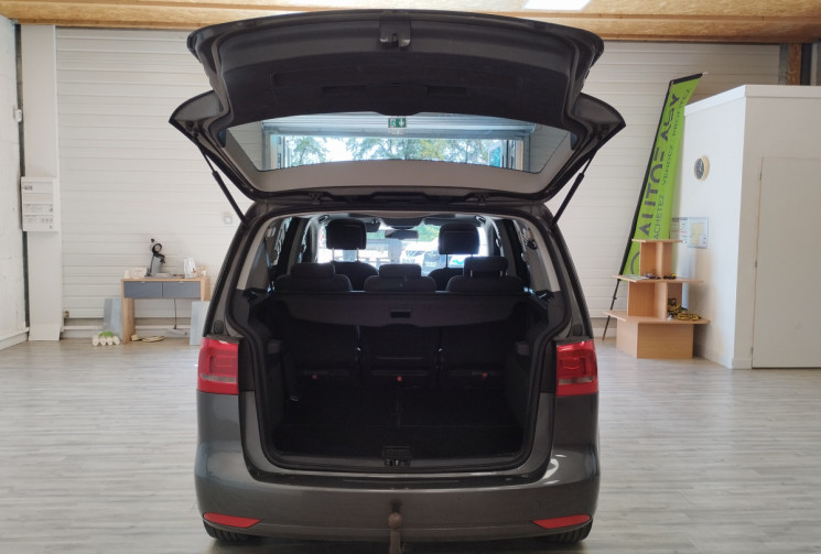Volkswagen Touran  2.0 TDI 16V  DSG6 140 cv CARAT  **7PLACES + TOIT OUVRANT PANORAMIQUE ****