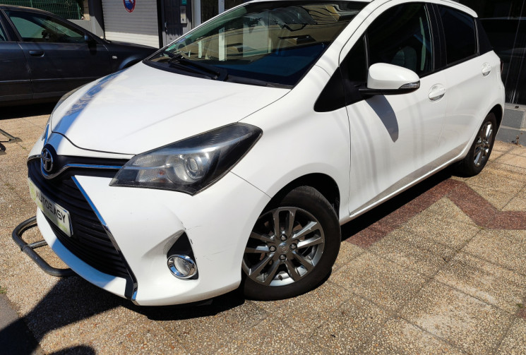 Toyota Yaris 3 Phase 2  1.3 VVTi  99 cv DYNAMIC