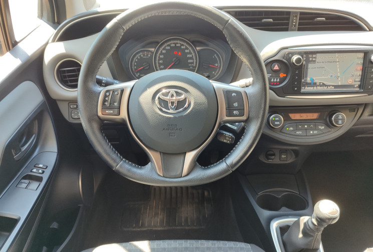 Toyota Yaris 3 Phase 2  1.3 VVTi  99 cv DYNAMIC