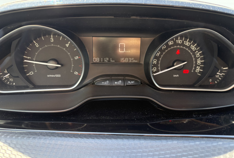 Peugeot 2008 STYLE 100 cv 1.6 BlueHDi * Carplay * Radar de recul * Régulateur * Rétro Rabattable 