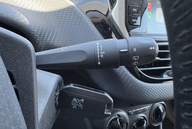 Peugeot 2008 STYLE 100 cv 1.6 BlueHDi * Carplay * Radar de recul * Régulateur * Rétro Rabattable 