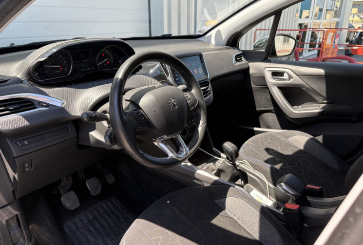 Peugeot 2008 STYLE 100 cv 1.6 BlueHDi * Carplay * Radar de recul * Régulateur * Rétro Rabattable 