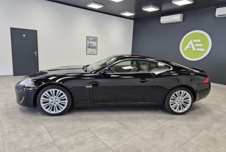 Jaguar XK Coupé 5.0 V8 Portfolio/française